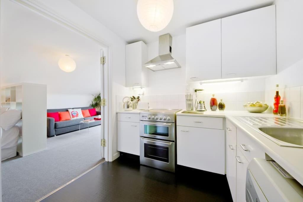 Zone 1! 2 Bed Duplex Apartment! Londres Extérieur photo