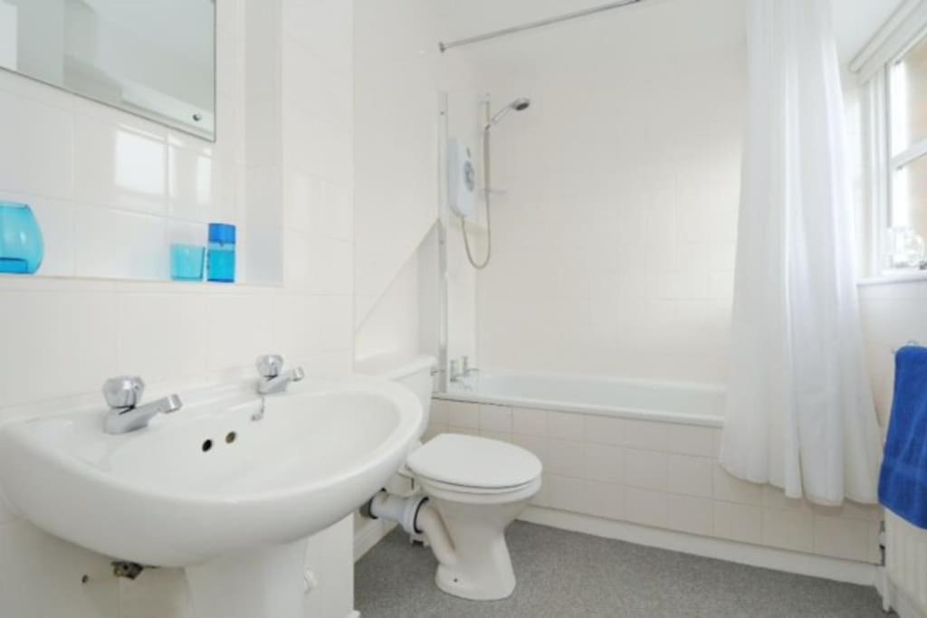 Zone 1! 2 Bed Duplex Apartment! Londres Extérieur photo